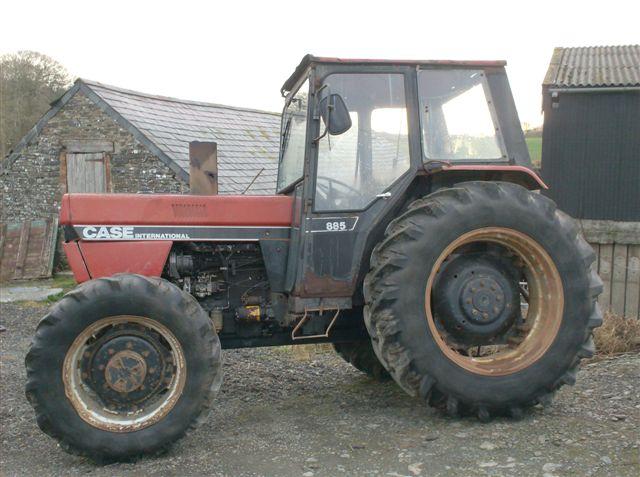 Case 885 Tractor at Ella Agri Tractor Sales Mid and West Wales
